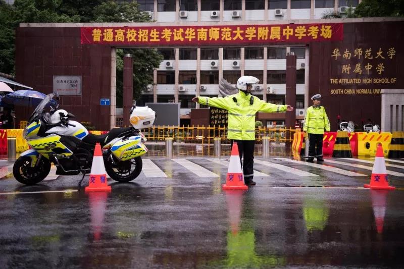 全民行動，助力高考